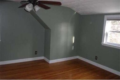 25 Hemenway Rd, Framingham, MA 01701 - photo 3