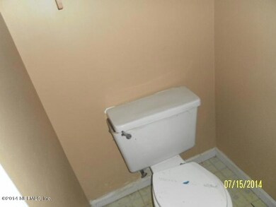 2771 Hidden Village Dr, Jacksonville, FL 32216 - photo 5