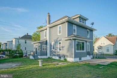 815 N Chestnut St, Paulsboro, NJ 08066 - photo 3