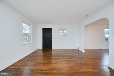 214 Sycamore Rd, Reading, PA 19611 - photo 4