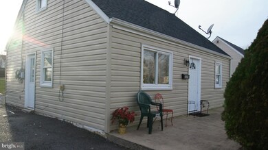 127 Martin Dr, Manassas Park, VA 20111 - photo 4