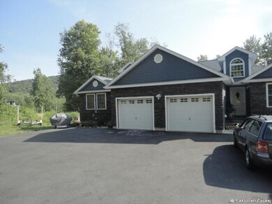 292 Baileys Gap Rd, Highland, NY 12528 - photo 2