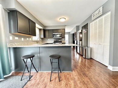 1905 Scott Cir, Carpentersville, IL 60110 - photo 6