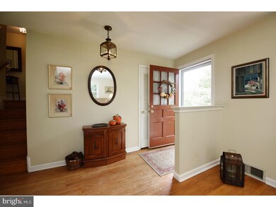 109 Powderhorn Dr, Phoenixville, PA 19460 - photo 4