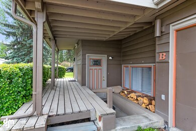 16-Exterior Front_KI_27