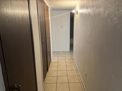 6110 W Ridgecreek Dr, Houston, TX 77053 - photo 6