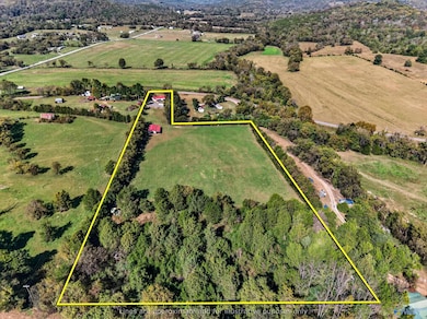 19 Clark Mill Rd, Fayetteville, TN 37334 - photo 2