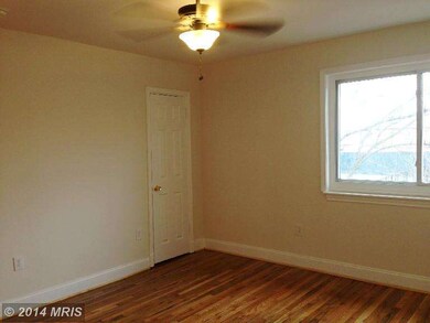 4319 Hunt Place NE, Washington, DC 20019 - photo 5