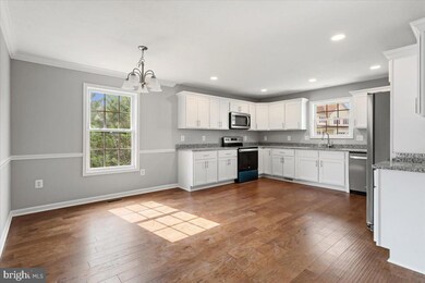 79 Willowby Ct, Bunker Hill, WV 25413 - photo 4