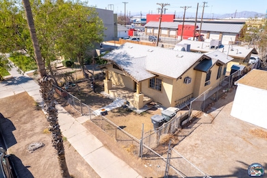 631 Paulin Ave, Calexico, CA 92231 - photo 4