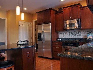 Kitchen. Perfect family gathering place - state-of