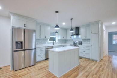 405 Dow Dr, Shelbyville, TN 37160 - photo 2