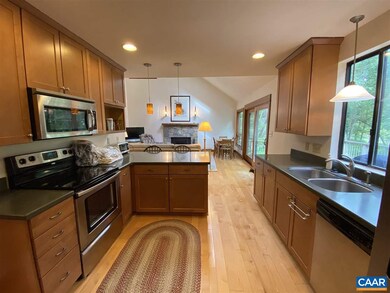 65 Devils Bend, Roseland, VA 22967 - photo 4