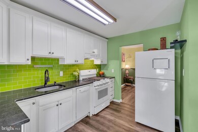 448 Probasco Rd, East Windsor, NJ 08520 - photo 5