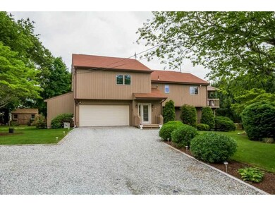 7 Bow St, Jamestown, RI 02835 - photo 2