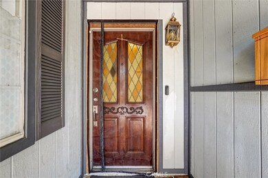 643 Harding Ave, San Fernando, CA 91340 - photo 4