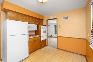 5909 Cavell Ave N, New Hope, MN 55428 - photo 7