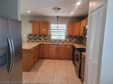 652 Concert Dr, Lake Placid, FL 33852 - photo 2