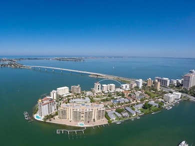 226 Golden Gate Point unit 44, Sarasota, FL 34236 - photo 6