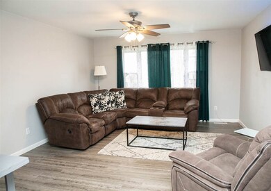 1032 Linbud Ln, Waterloo, IA 50701 - photo 3