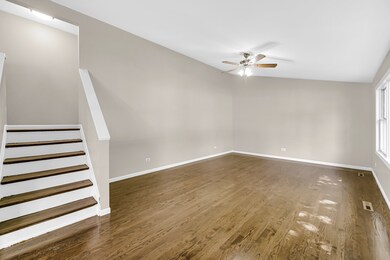 128 Ensenada Ct, Carpentersville, IL 60110 - photo 7