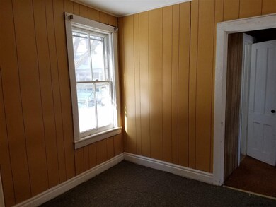 60 111th St, Troy, NY 12182 - photo 7