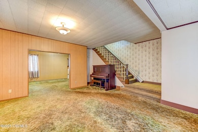 123 S 5th St, Shamokin, PA 17872 - photo 5