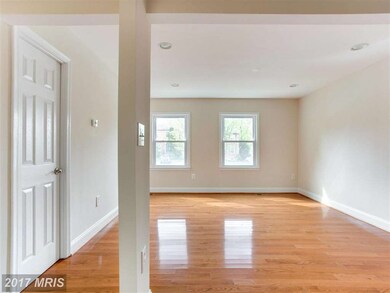 3023 Hickory Grove Ct, Fairfax, VA 22031 - photo 4