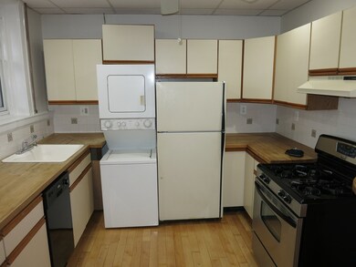 15 Lynde St unit 23, Salem, MA 01970 - photo 4