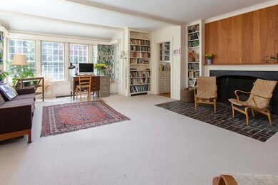 9 Applegarth St, Newton Center, MA 02459 - photo 3