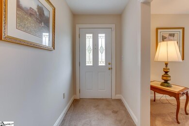 210 Hawthorne Dr, Simpsonville, SC 29680 - photo 6