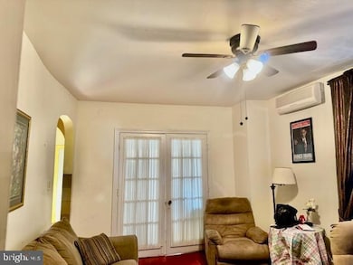 9 S Jardin St, Shenandoah, PA 17976 - photo 6