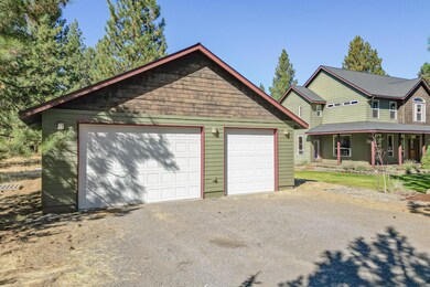 19754-Foster-Lane-Bend-Oregon (24)