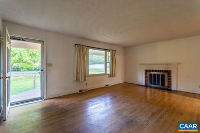 5326 Chestnut Ln, Earlysville, VA 22936 - photo 7