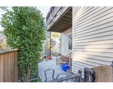 21 Saint Mary Rd unit 2, Cambridge, MA 02139 - photo 6