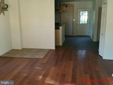 2425 Lincoln Ave, Sparrows Point, MD 21219 - photo 2