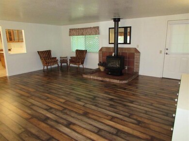 1980 McCarter Ln, Grants Pass, OR 97527 - photo 3