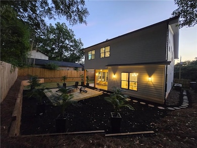 1102 Morley Ave SE, Atlanta, GA 30312 - photo 2