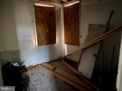 5301 Maple Ave, Baltimore, MD 21215 - photo 6