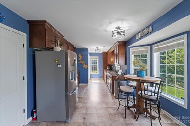 3012 Hereford Ln, Dallas, NC 28034 - photo 5