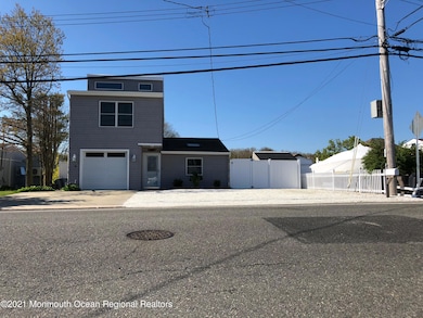 1137 Beach - 1 of 1 (11)