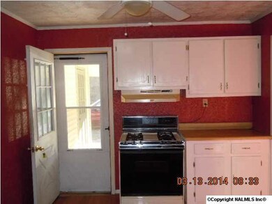 339 Brown Ave, Rainbow City, AL 35906 - photo 6