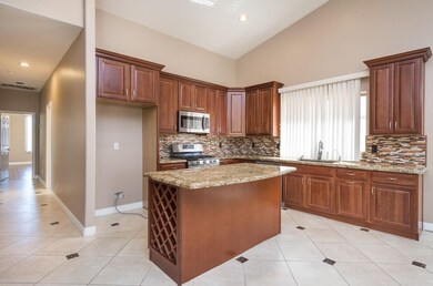 005_Kitchen