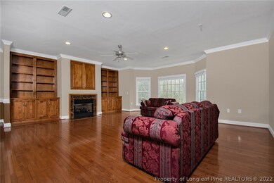 324 Glenburney Dr unit 303, Fayetteville, NC 28303 - photo 5