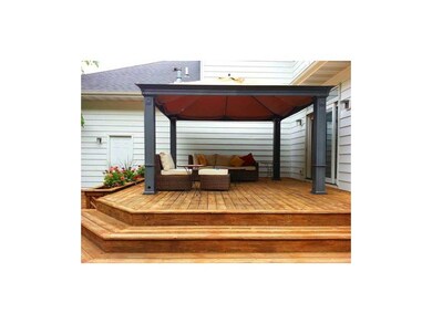 Deck. Just power washed deck and resealed - great 