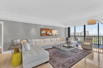 2000 Island Blvd unit 1405, Aventura, FL 33160 - photo 3