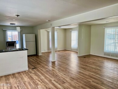 Dining Room / Living Room