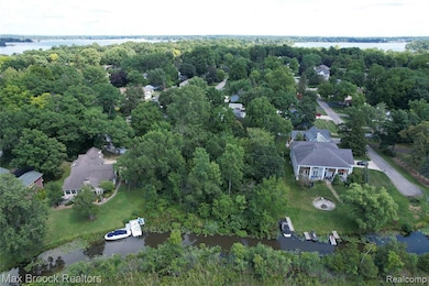 VAC Daron Ln, West Bloomfield Township, MI 48324 - photo 2