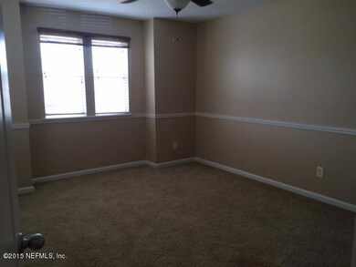 2303 Sunset Bluff Dr, Jacksonville, FL 32216 - photo 3