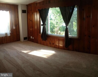 unlisted-address, Hyattsville, MD 20781 - photo 4